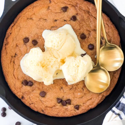 Chocolate chip pan cookie recipe - BBC Food